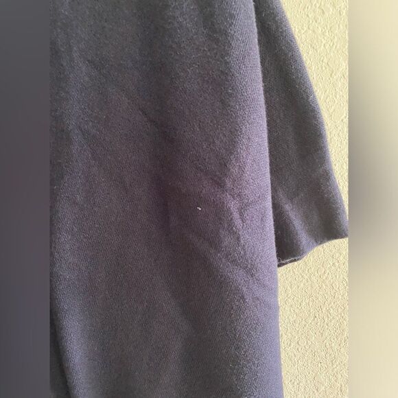 NWT House of Harlow 1960 Poncho Cape Cardigan V-Neck Navy Sweater One Size - Picture 6 of 11
